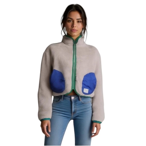 Urban Outfitters Jackets & Blazers - Urban Outfitters Beige Fleece Jacket with Blue Pockets and Green Trim